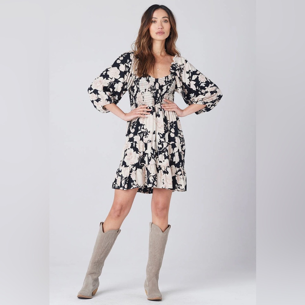 Saltwater LUXE Lane Mini Dress in Black Floral Large - Picture 1 of 7